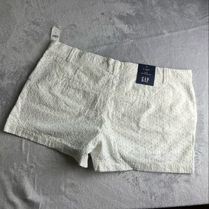 GAP 3” Shorts Mid Rise White Size 16